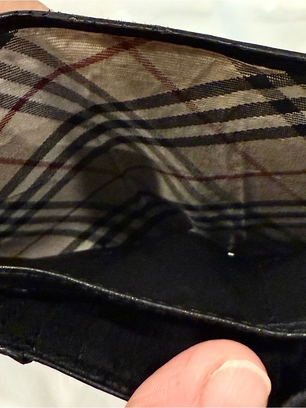Vintage Burberry Black Pebbled Leather Women’s Wallet - Picture 13 of 13